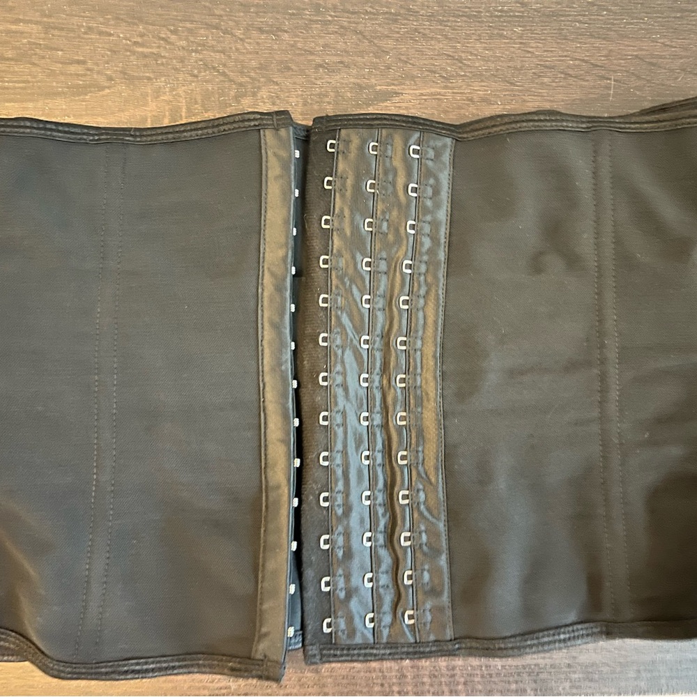 Squeeze Me Skinny Compression Waist Trainer Sz XL - Picture 4 of 5